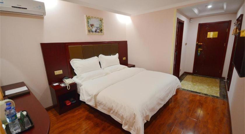 Greentree Inn Nanjing Lishui District Lishui Airport Road Express Hotel מראה חיצוני תמונה