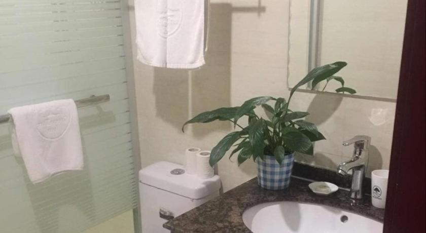 Greentree Inn Nanjing Lishui District Lishui Airport Road Express Hotel מראה חיצוני תמונה